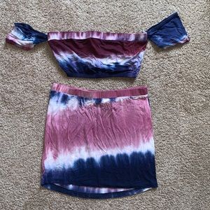 5/$35 NWOT Two Piece Skirt And Crop Top Set